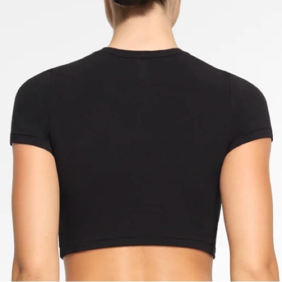 NWT Skims Crop Black Tee Shirt Short Sleeves Size 3X - Picture 2 of 7